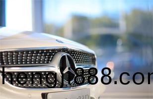 汽(qi)車行(xing)業